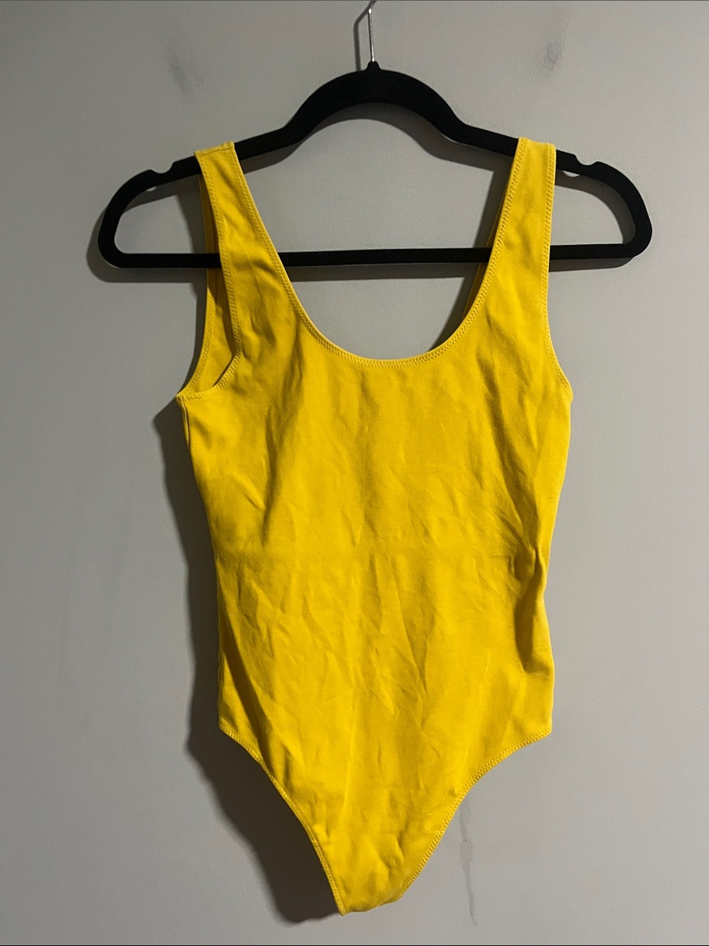 Aritzia Wilfred Free Mustard Yellow Leila Bodysuit